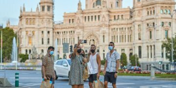 ‘Budget drives growth for tour and tourism industry’