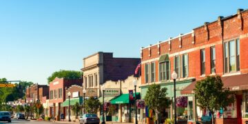 11 Fun Things To Do in a Small Town